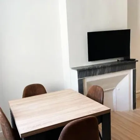 Appartement Entre La Gare St Charles Et Vieux Port Marseilles Buitenkant foto