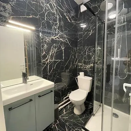 Appartement Entre La Gare St Charles Et Vieux Port Marseilles Buitenkant foto